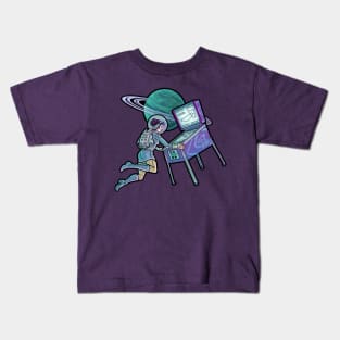 SpaceGirl Pinball - Retro Astronaut Gamer Girl Kids T-Shirt